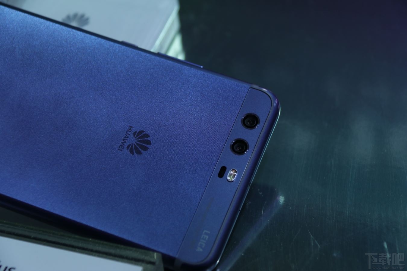 华为p10有什么颜色？华为P10绿色和蓝色哪个颜色好看？