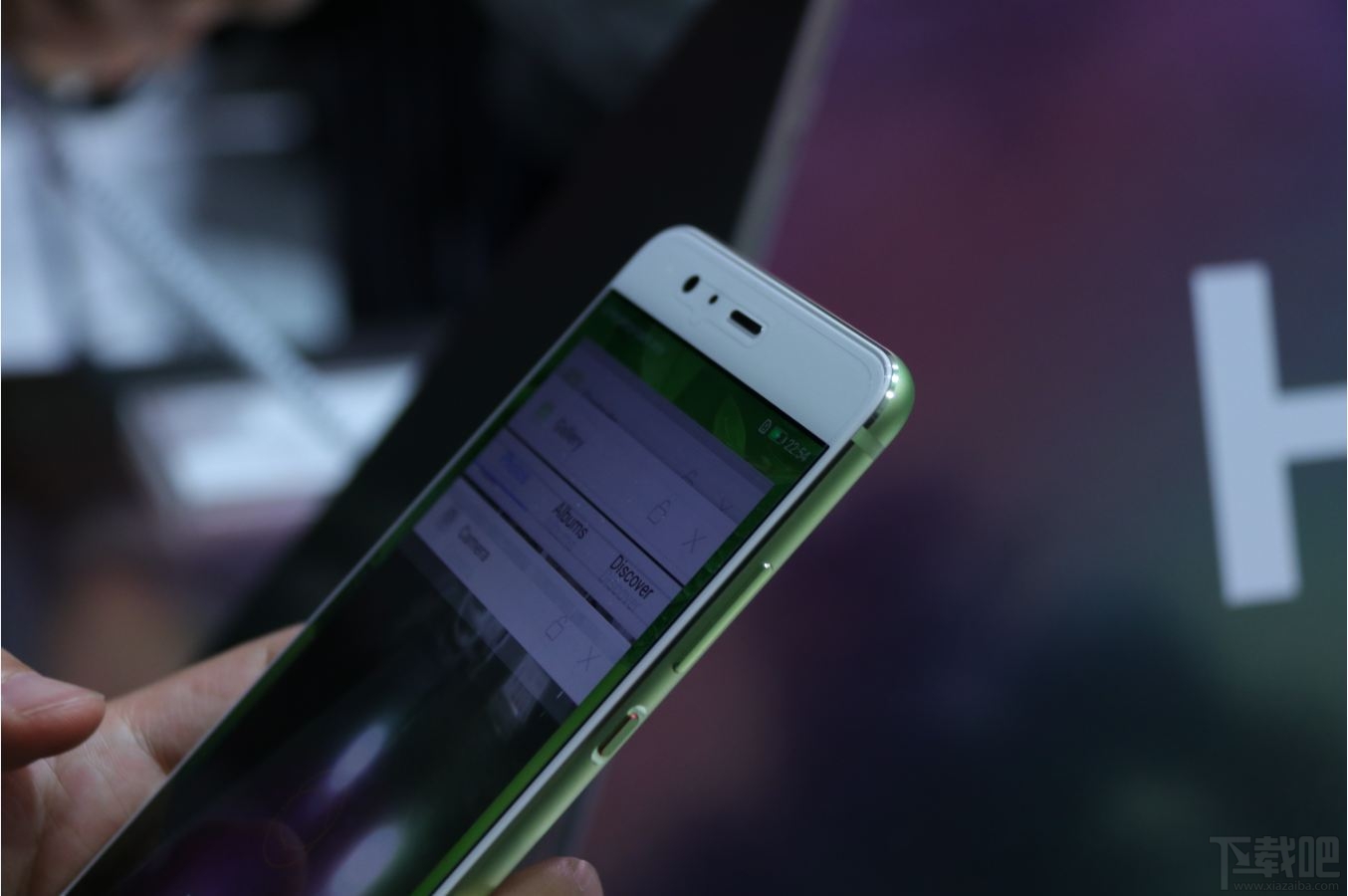 华为p10有什么颜色？华为P10绿色和蓝色哪个颜色好看？