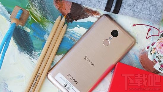 360手机n5怎么样?360n5手机配置参数介绍