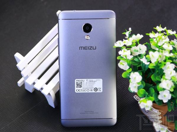 魅蓝5s值不值得买?魅蓝5s有什么优缺点?