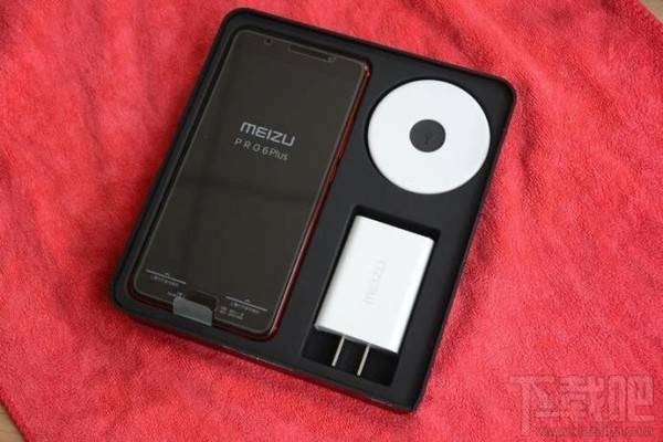 魅族PRO6Plus红色好看吗？魅族PRO6Plus红色真机开箱图赏