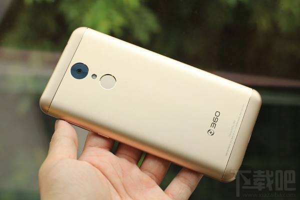 2017年1000左右购买哪款手机好？2017值得买的千元手机推荐