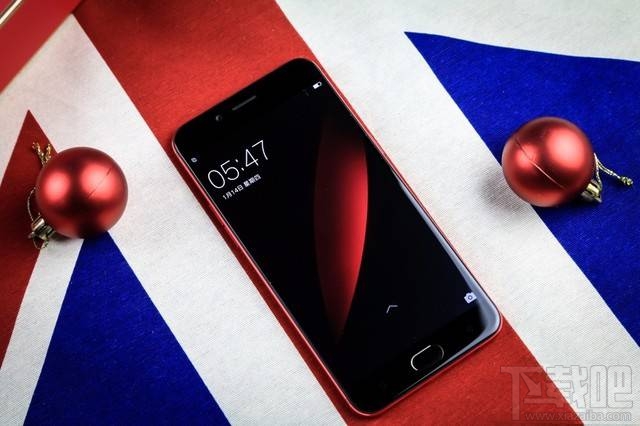 OPPOR9s新年特别版好看吗？OPPO R9s新年特别版真机图赏