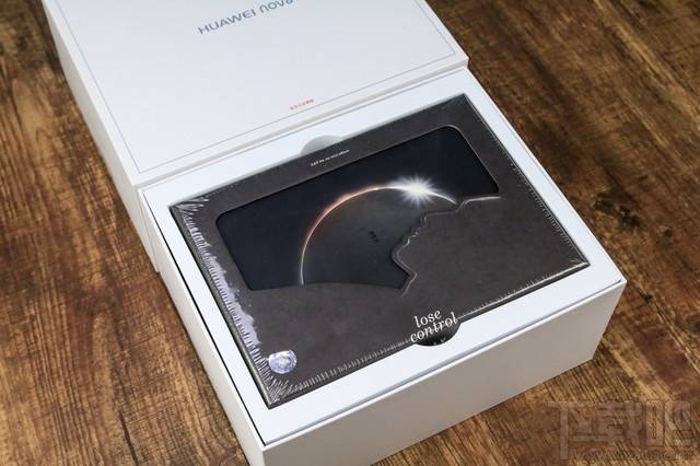 华为nova张艺兴定制版怎么样?华为nova张艺兴定制版和普通版区别