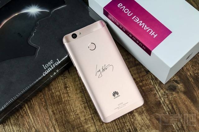 华为nova张艺兴定制版怎么样?华为nova张艺兴定制版和普通版区别