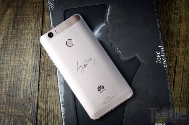 华为nova张艺兴定制版怎么样?华为nova张艺兴定制版和普通版区别