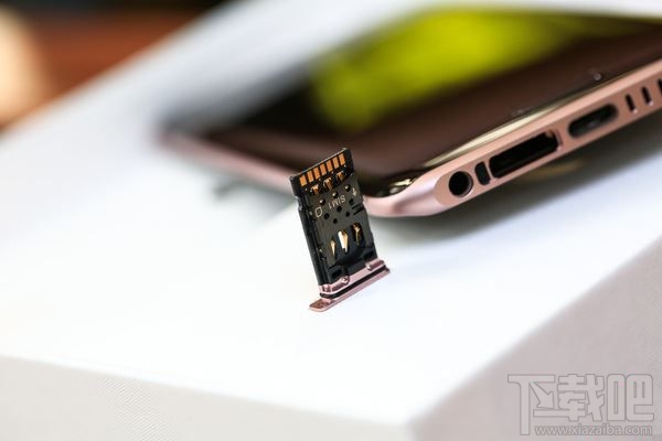 荣耀Magic有几种颜色？荣耀Magic怎么样？