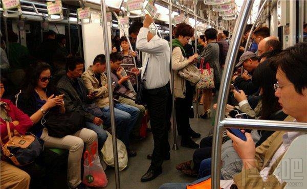 对普通用户来讲 一部手机到底能用多少年？