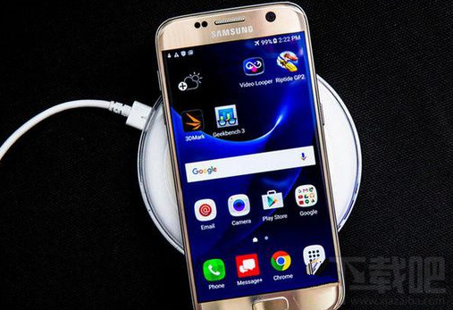 三星S8和三星S7哪个好？三星Galaxy S7和S8区别对比评测