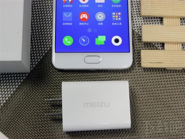 魅蓝Note5有什么颜色？魅蓝Note5黑色和白色图赏