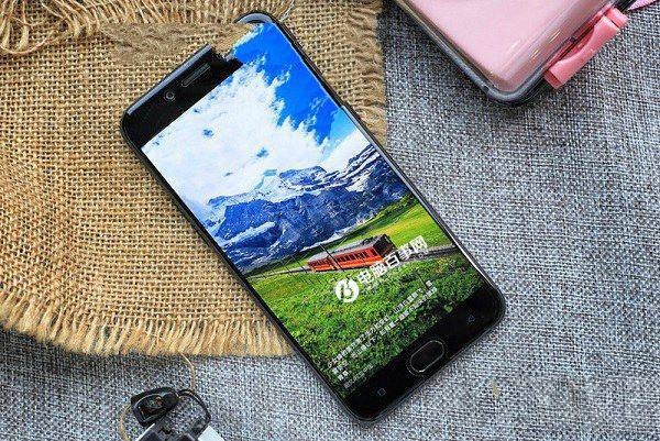 OPPO R9s哪个颜色好看?OPPO R9s金色/玫瑰金色/黑色三色对比图鉴