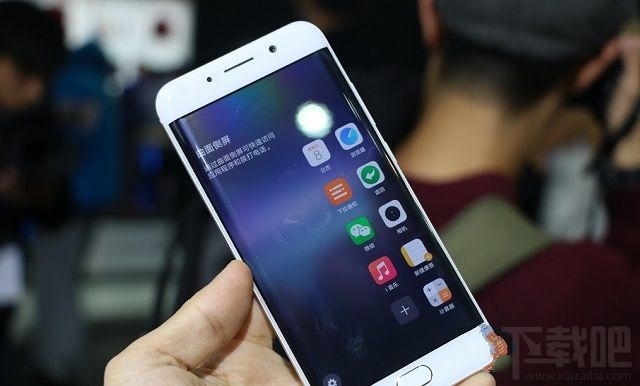 vivo Xplay6怎么样？vivo Xplay6参数配置与真机图赏