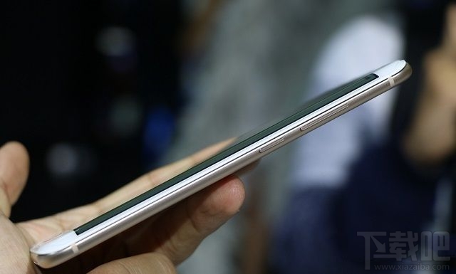 vivo Xplay6怎么样？vivo Xplay6参数配置与真机图赏