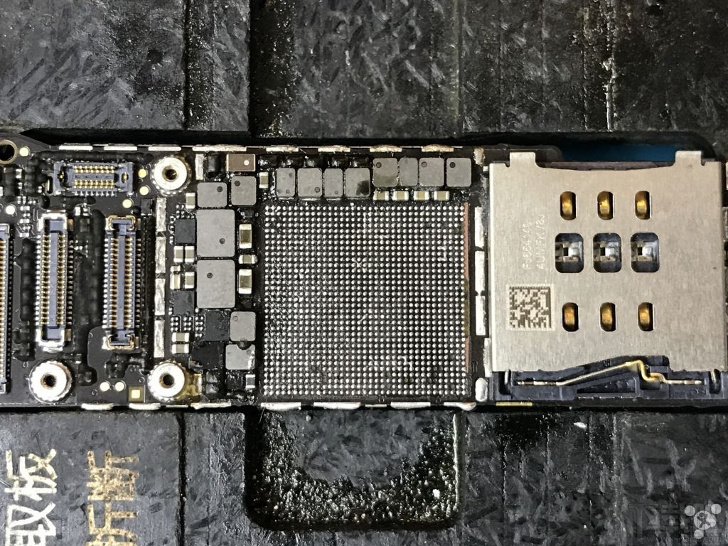 iPhone 6 Plus花屏是怎么回事？iPhone 6 Plus wifi打不开怎么办？