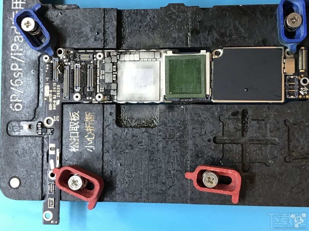 iPhone 6 Plus花屏是怎么回事？iPhone 6 Plus wifi打不开怎么办？
