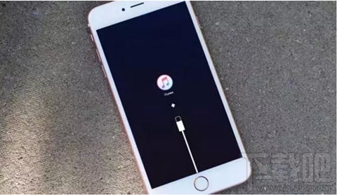 iPhone7手机突然黑屏怎么办 iPhone7手机突然黑屏有效解决方法