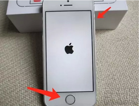 iPhone7手机突然黑屏怎么办 iPhone7手机突然黑屏有效解决方法