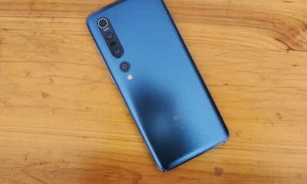 手机壁纸怎么更换