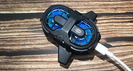 红魔散热背夹连接教程