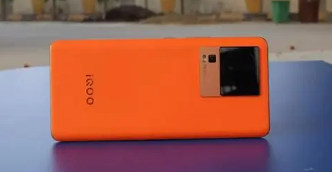 iqooneo7竞速版能跑多少分