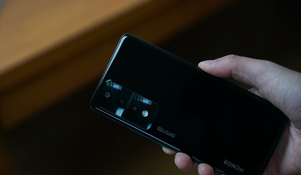 荣耀80gt缺点和不足