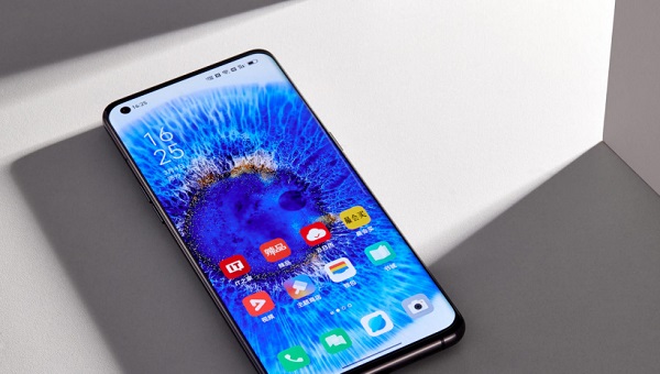 oppofindx6是直屏吗