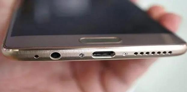 手机听筒没有声音免提才有声音