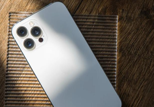 iphone15promax值得买吗