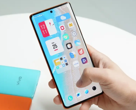 vivox90s是直屏还是曲屏详情