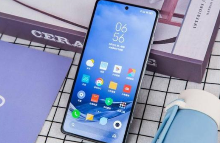 红米K60至尊版用的是什么屏幕详情