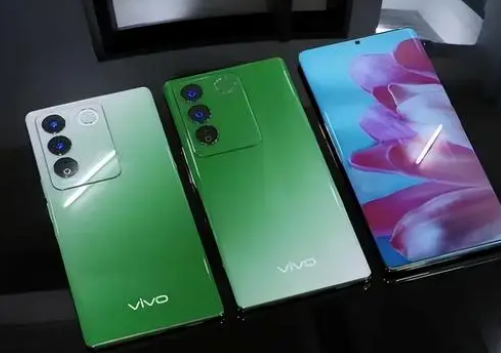 vivo V29预计在今年8月亮相 pro版预计采用天玑8300芯片