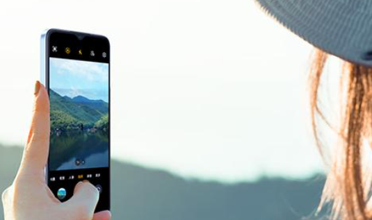 荣耀畅玩40C充电慢怎么回事