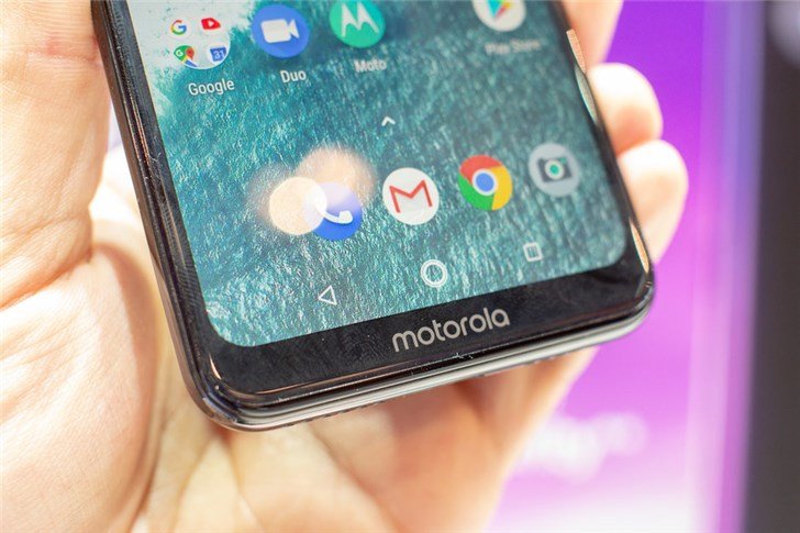 摩托罗拉One和One power哪个好？性价比全面分析对比