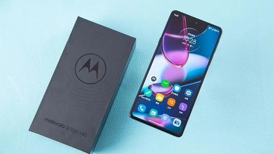 摩托罗拉edges30和x30区别