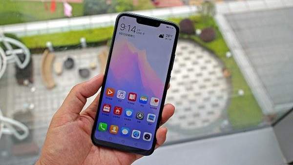 麦芒7和nova3i哪个好？性价比评测分析