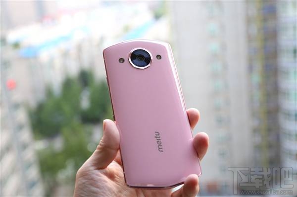 美图M8樱花粉怎么样？美图M8樱花粉色开箱图赏