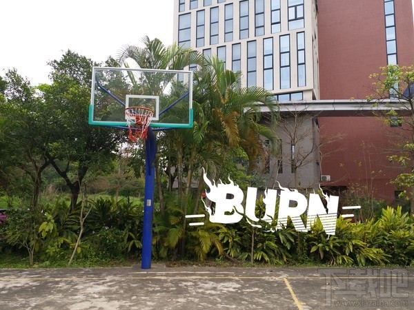 三星c5 pro怎么样？三星c5 pro蓝色评测