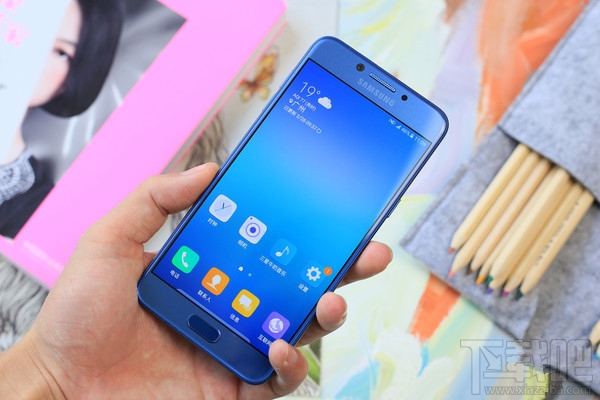 三星c5 pro怎么样？三星c5 pro蓝色评测