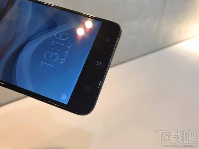 乐Pro3双摄AI版怎么样？乐Pro3双摄AI版和普通版有什么不同？