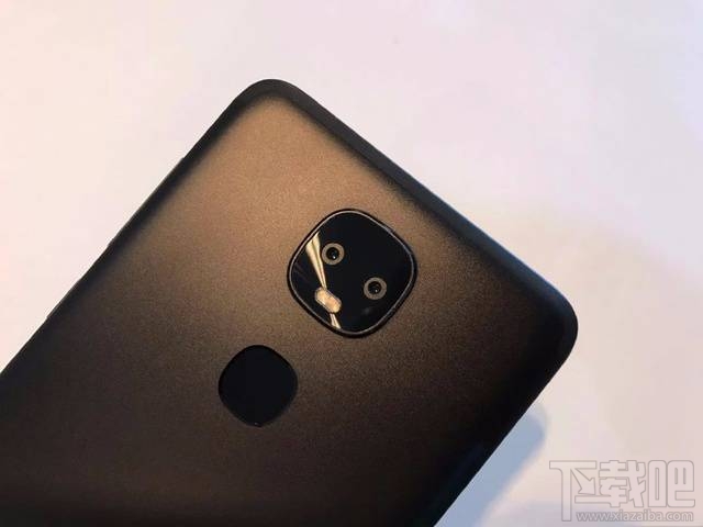 乐Pro3双摄AI版怎么样？乐Pro3双摄AI版和普通版有什么不同？