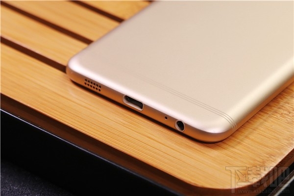 三星Galaxy C5 Pro怎么样?三星C5Pro有哪些优缺点?