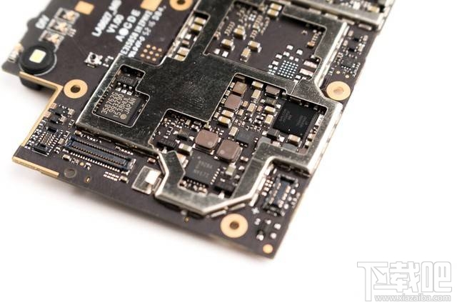 海信A2做工好不好？海信A2拆机示意图