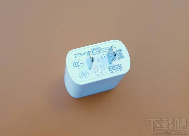 中兴BladeV8怎么样?中兴BladeV8优缺点图文详解