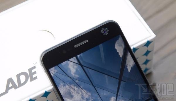 中兴Blade V8怎么样？中兴Blade V8参数配置介绍