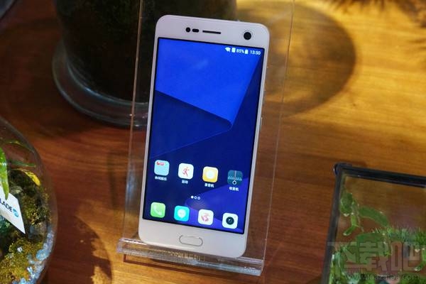 中兴Blade V8怎么样？中兴Blade V8好不好？