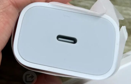 苹果13快充头怎么看真假