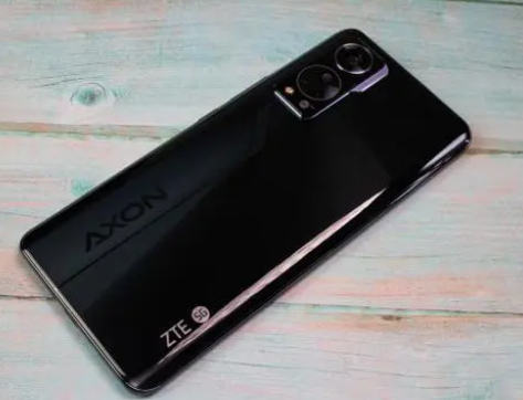 中兴axon30s和axon30有什么区别