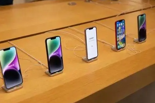 苹果15或将采用叠层电池技术 叠层电池有哪些优势?