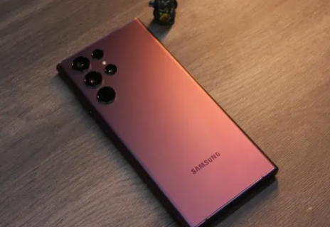 三星GalaxyS24Ultra将会提供2TB版本，起步就是8+128GB？