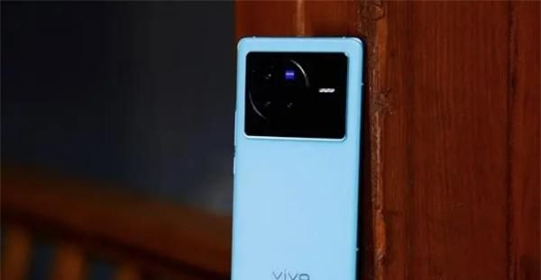 vivo X80上手：天玑9000性能三件套，V1+芯片能为影像加几分？